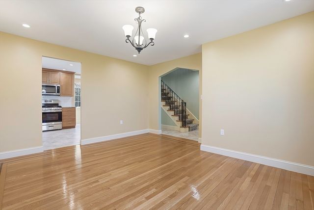 106 Waverley Ave, Newton, MA 02458