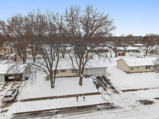 15493 Dresden Trail, Apple Valley, MN 55124