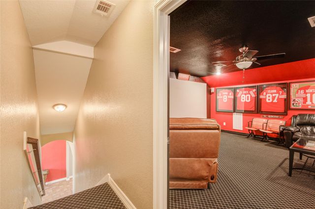 423 Elm Street, Oyster Creek, TX 77541