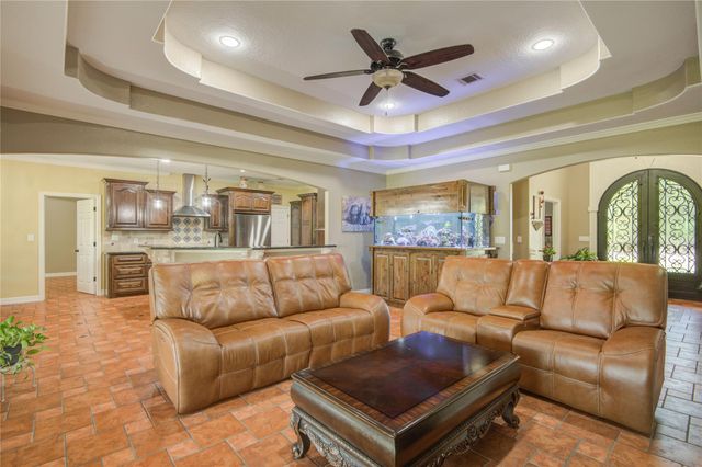 423 Elm Street, Oyster Creek, TX 77541