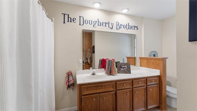 1415 River Oaks Drive, Huntsville, TX 77340