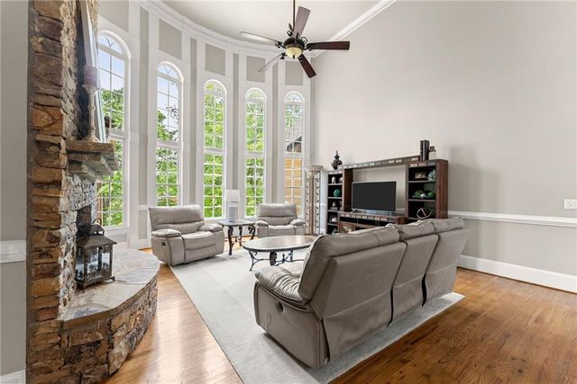 935 Golf View Court, Dacula, GA 30019