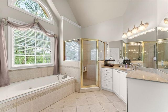 935 Golf View Court, Dacula, GA 30019