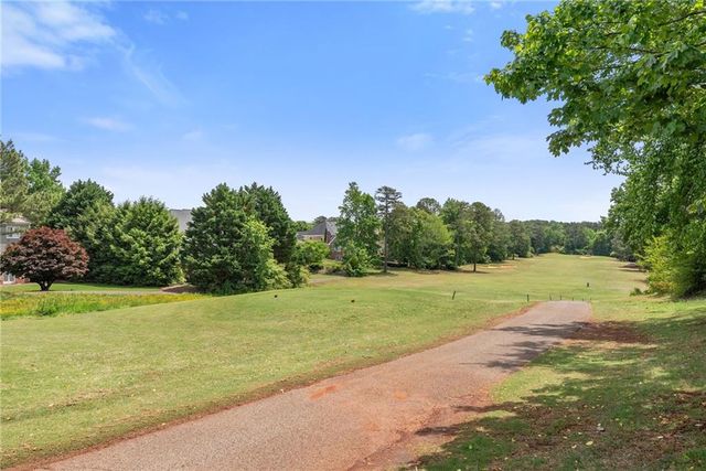 935 Golf View Court, Dacula, GA 30019