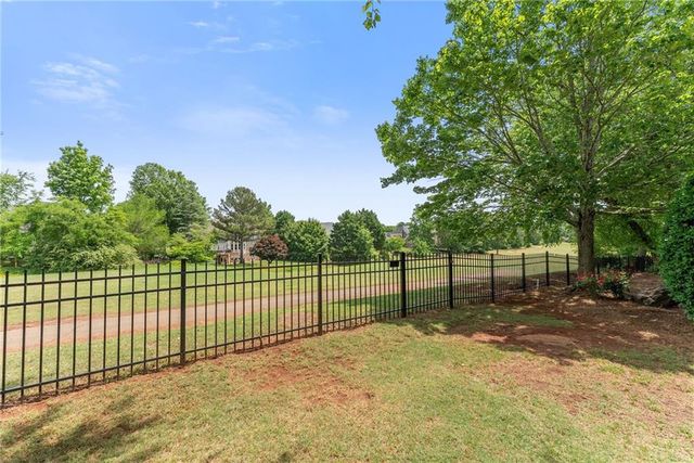 935 Golf View Court, Dacula, GA 30019
