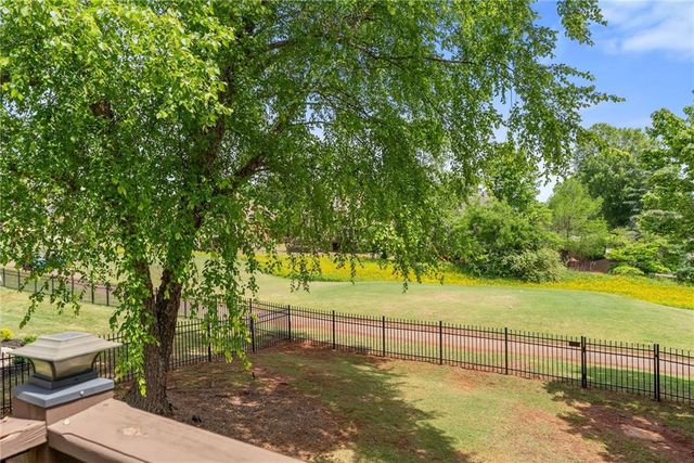 935 Golf View Court, Dacula, GA 30019