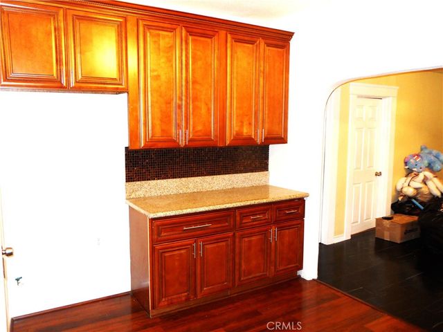 635 W 8th, San Bernardino, CA 92410
