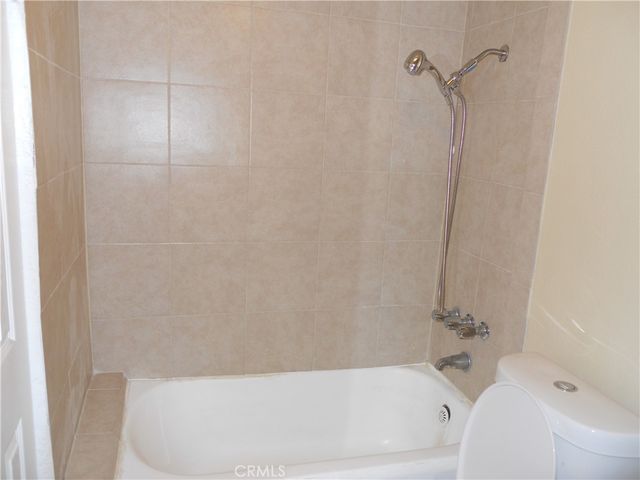 635 W 8th, San Bernardino, CA 92410