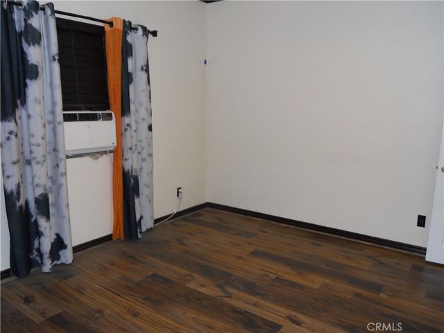 635 W 8th, San Bernardino, CA 92410