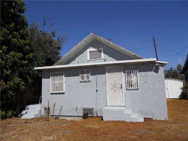 635 W 8th, San Bernardino, CA 92410