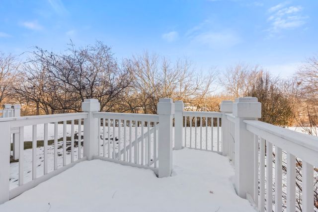 31506 Kline Circle, Warrenville, IL 60555