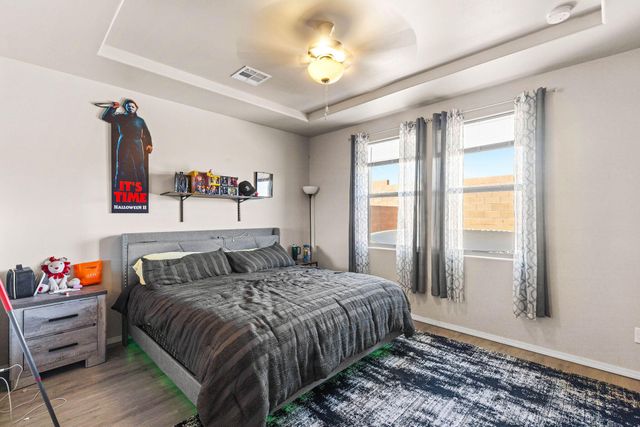 2831 Cambridge Avenue NE, Rio Rancho, NM 87144