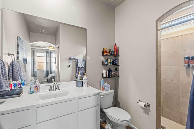 2831 Cambridge Avenue NE, Rio Rancho, NM 87144