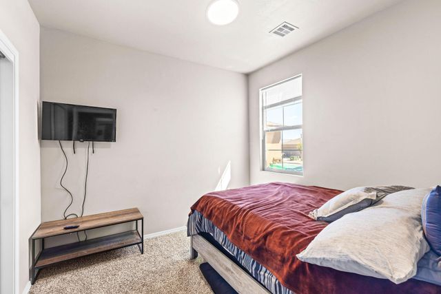 2831 Cambridge Avenue NE, Rio Rancho, NM 87144