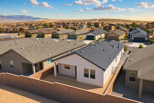 2831 Cambridge Avenue NE, Rio Rancho, NM 87144