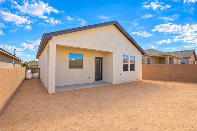 2831 Cambridge Avenue NE, Rio Rancho, NM 87144