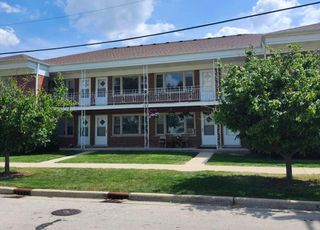 105 E Grove Street, Lombard, IL 60148