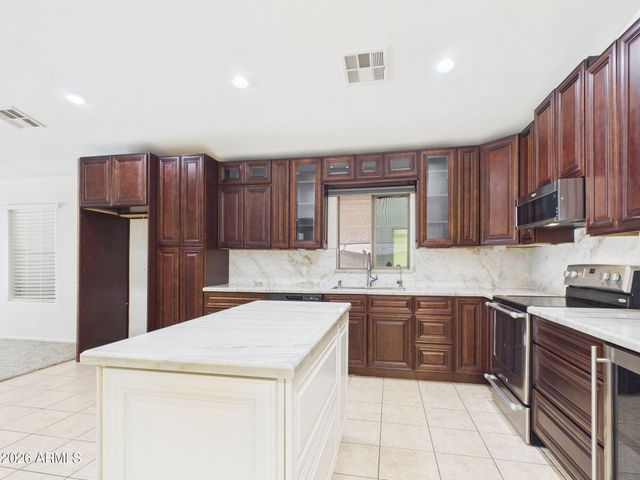 36582 W EL GRECO Street, Maricopa, AZ 85138