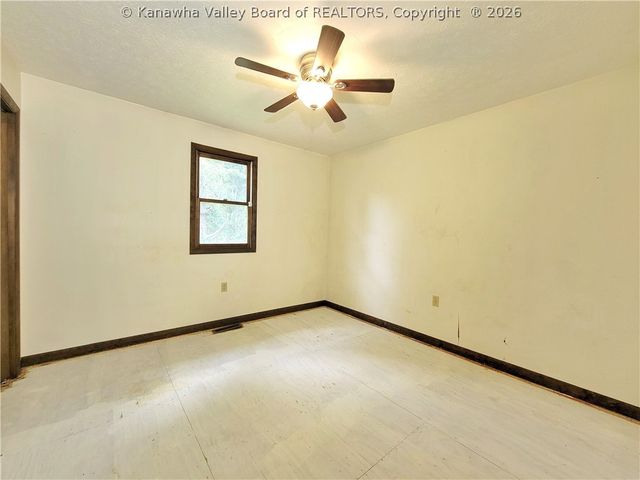 104 Elk Drive, Elkview, WV 25071