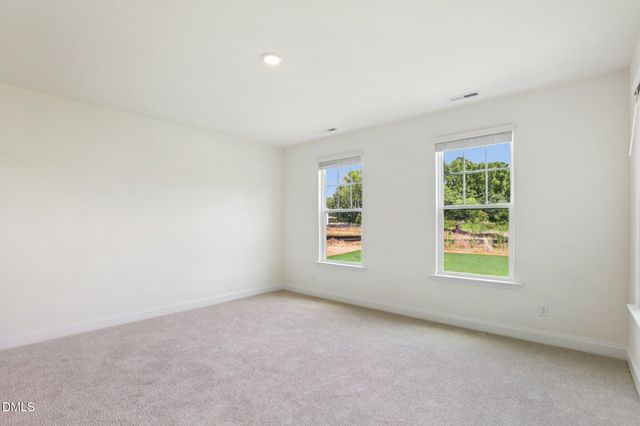 544 Hipwood Drive, Zebulon, NC 27597
