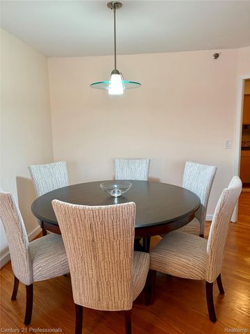 5000 Town Center 2305, Southfield, MI 48075