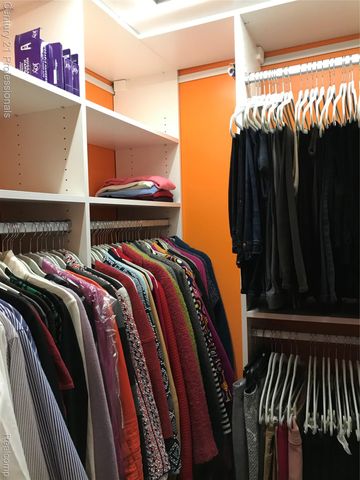 5000 Town Center 2305, Southfield, MI 48075