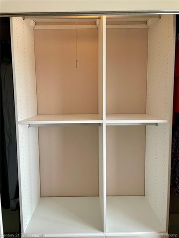 5000 Town Center 2305, Southfield, MI 48075