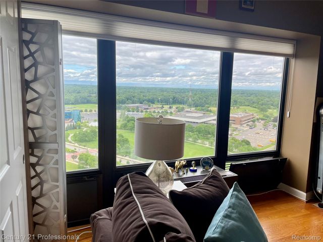 5000 Town Center 2305, Southfield, MI 48075