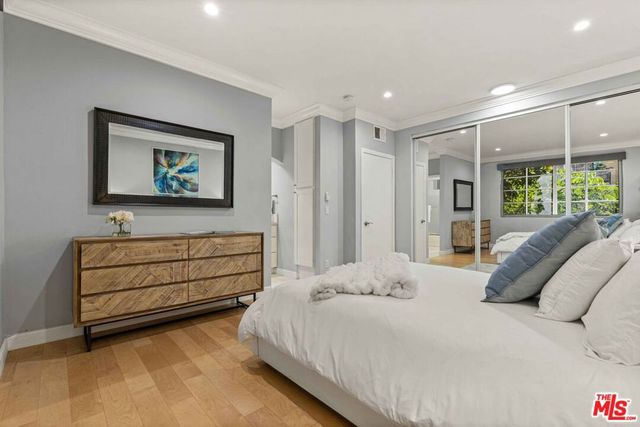 1375 Kelton Avenue 206, Los Angeles, CA 90024