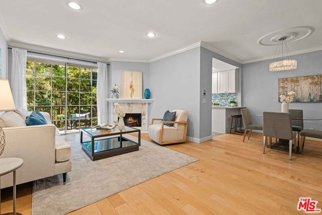 1375 Kelton Avenue 206, Los Angeles, CA 90024