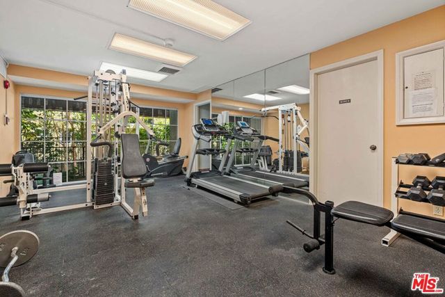 1375 Kelton Avenue 206, Los Angeles, CA 90024