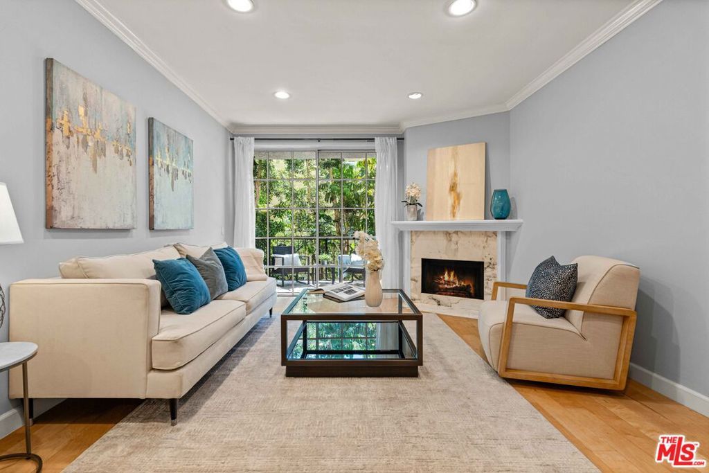 1375 Kelton Avenue 206, Los Angeles, CA 90024