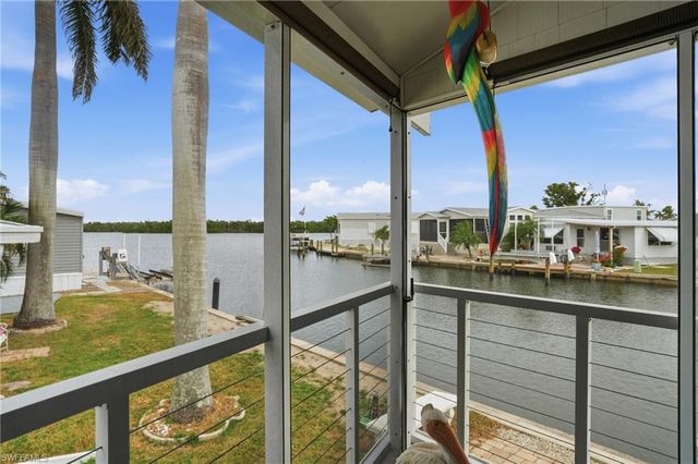 4 Galleon WAY, Fort Myers Beach, FL 33931