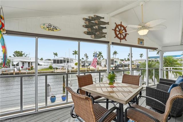 4 Galleon WAY, Fort Myers Beach, FL 33931