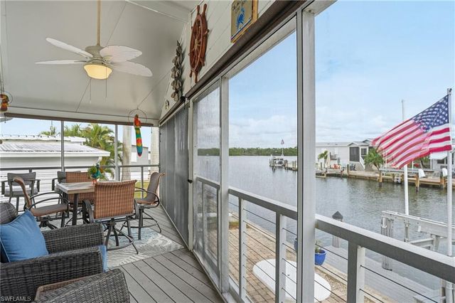 4 Galleon WAY, Fort Myers Beach, FL 33931