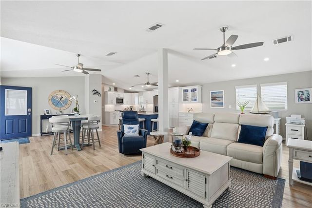 4 Galleon WAY, Fort Myers Beach, FL 33931