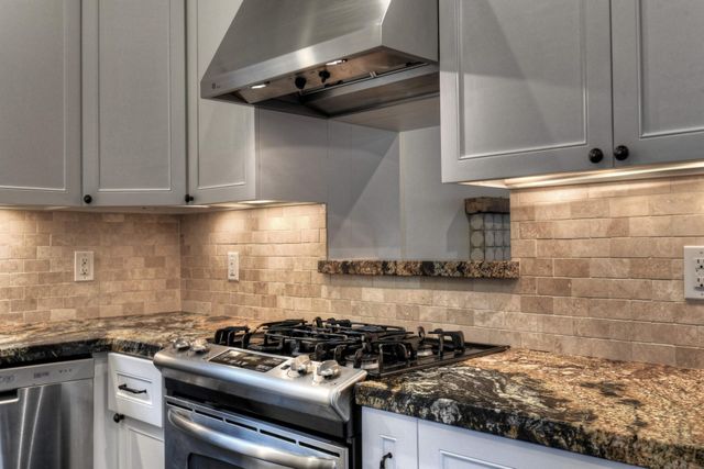 5912 Auden Street, Houston, TX 77005