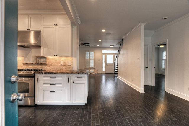 5912 Auden Street, Houston, TX 77005