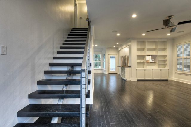 5912 Auden Street, Houston, TX 77005