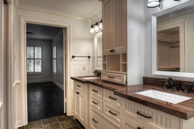 5912 Auden Street, Houston, TX 77005