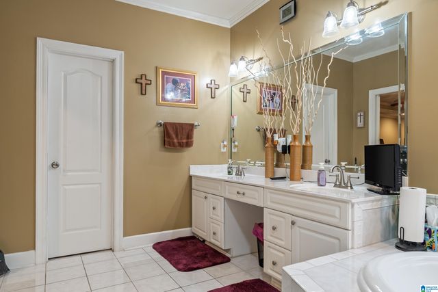 206 CAMERON CIRCLE, Chelsea, AL 35043