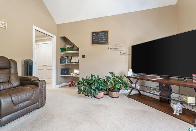 206 CAMERON CIRCLE, Chelsea, AL 35043