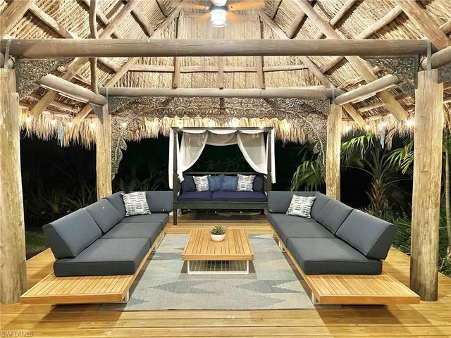 4747 7th AVE SW, Naples, FL 34119