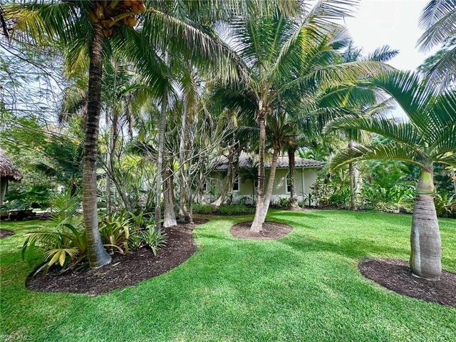 4747 7th AVE SW, Naples, FL 34119