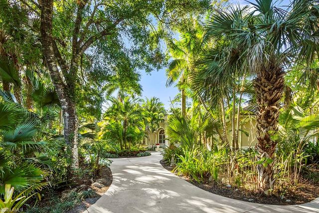 4747 7th AVE SW, Naples, FL 34119