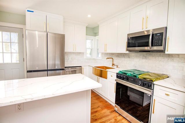 25 Windsor Drive, Dumont, NJ 07628