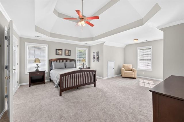 202 Prestwick Drive, Hoschton, GA 30548