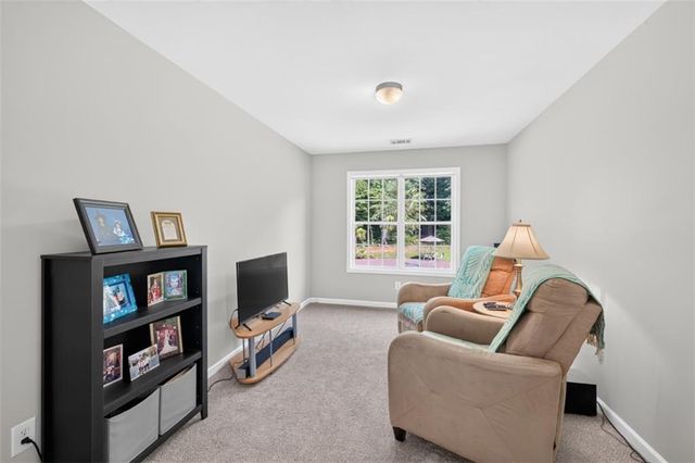 202 Prestwick Drive, Hoschton, GA 30548