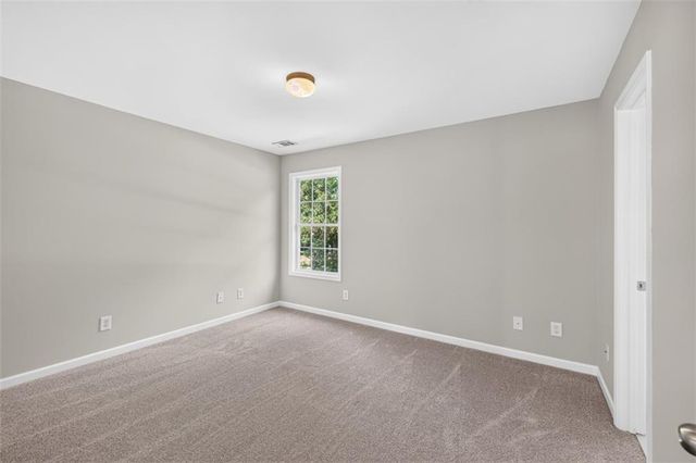 202 Prestwick Drive, Hoschton, GA 30548
