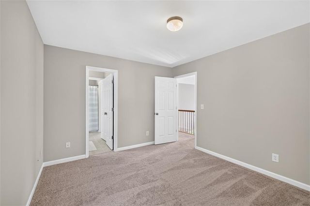 202 Prestwick Drive, Hoschton, GA 30548